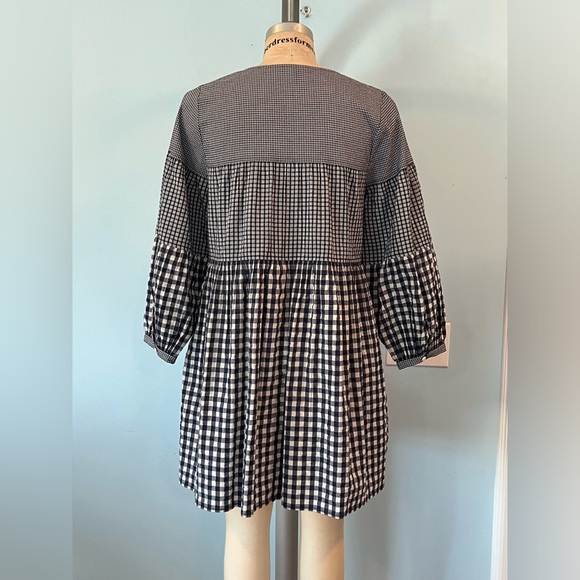 NWT Madewell Seersucker V-Neck Mini Dress in Gingham Check- Medium - Picture 9 of 10